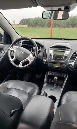 Hyundai ix35 cena 29900 przebieg: 221000, rok produkcji 2011 z Lipsko małe 46